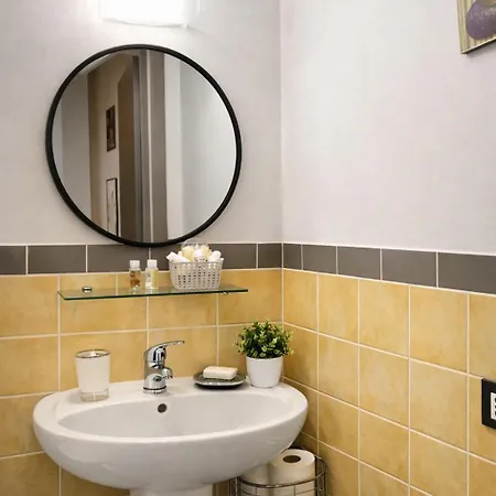Vatican Living Bed & Breakfast 4*