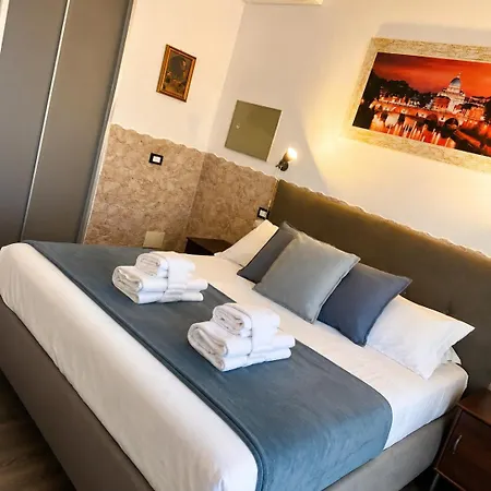 Vatican Living Bed & Breakfast 4*