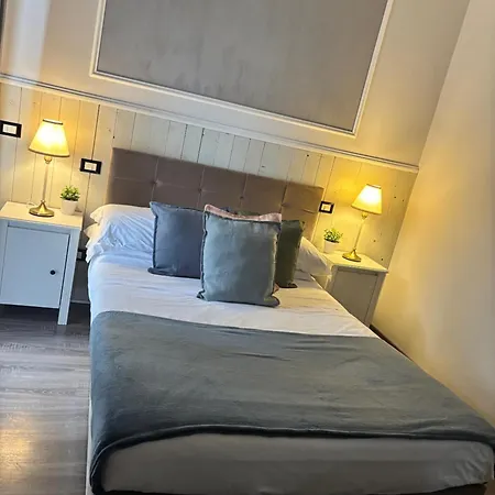 Vatican Living 4*