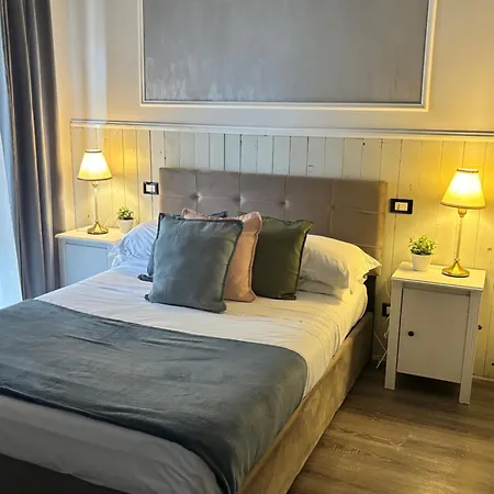 Vatican Living 4* Rom